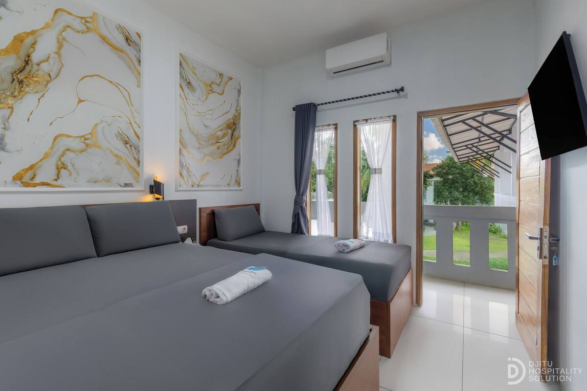 Deluxe Triple Room | Free WiFi