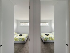 4 bedrooms, free WiFi, bed sheets