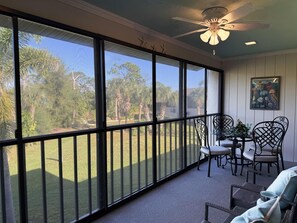 Interior - Forest Park – Pool, Tennis & Coastal Charm (Englewood)