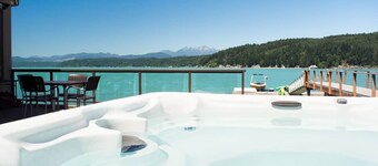 Hood Canal Resort in Union, WA