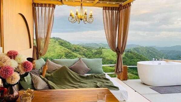 Tienda de campaña Premier | Área de sala de estar