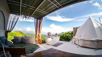 บริเวณภายนอก