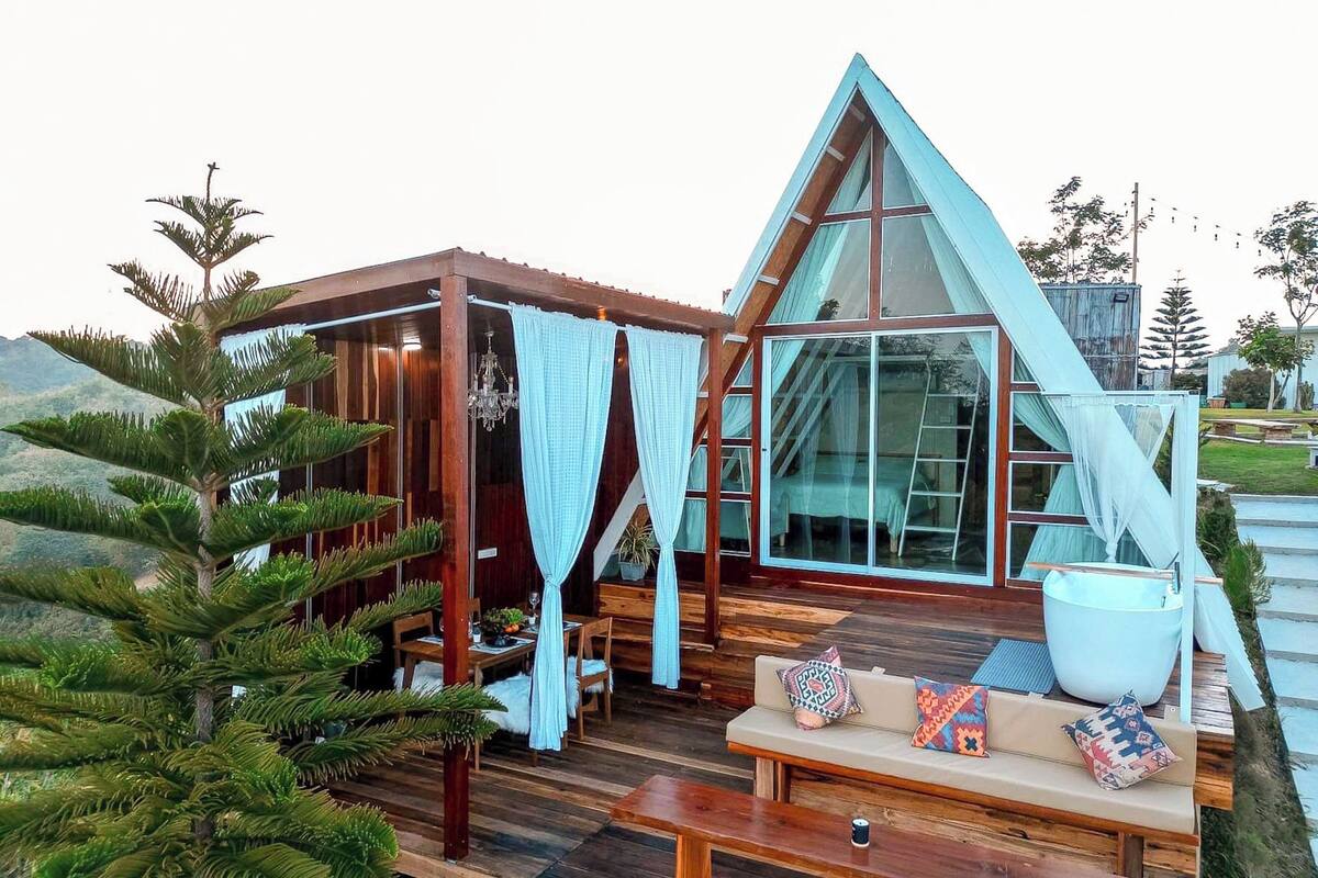A-Frame Premium Wooden Cottage | Free WiFi, bed sheets