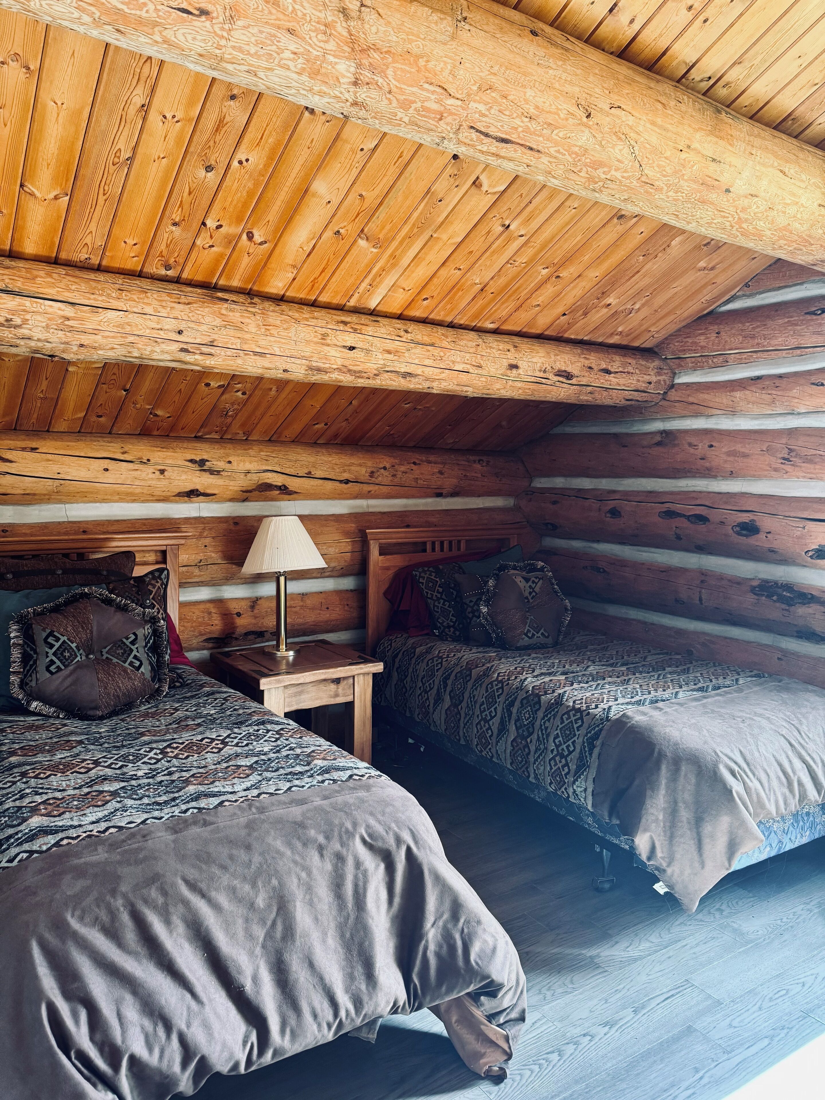 6 bedrooms, iron/ironing board, free WiFi, bed sheets