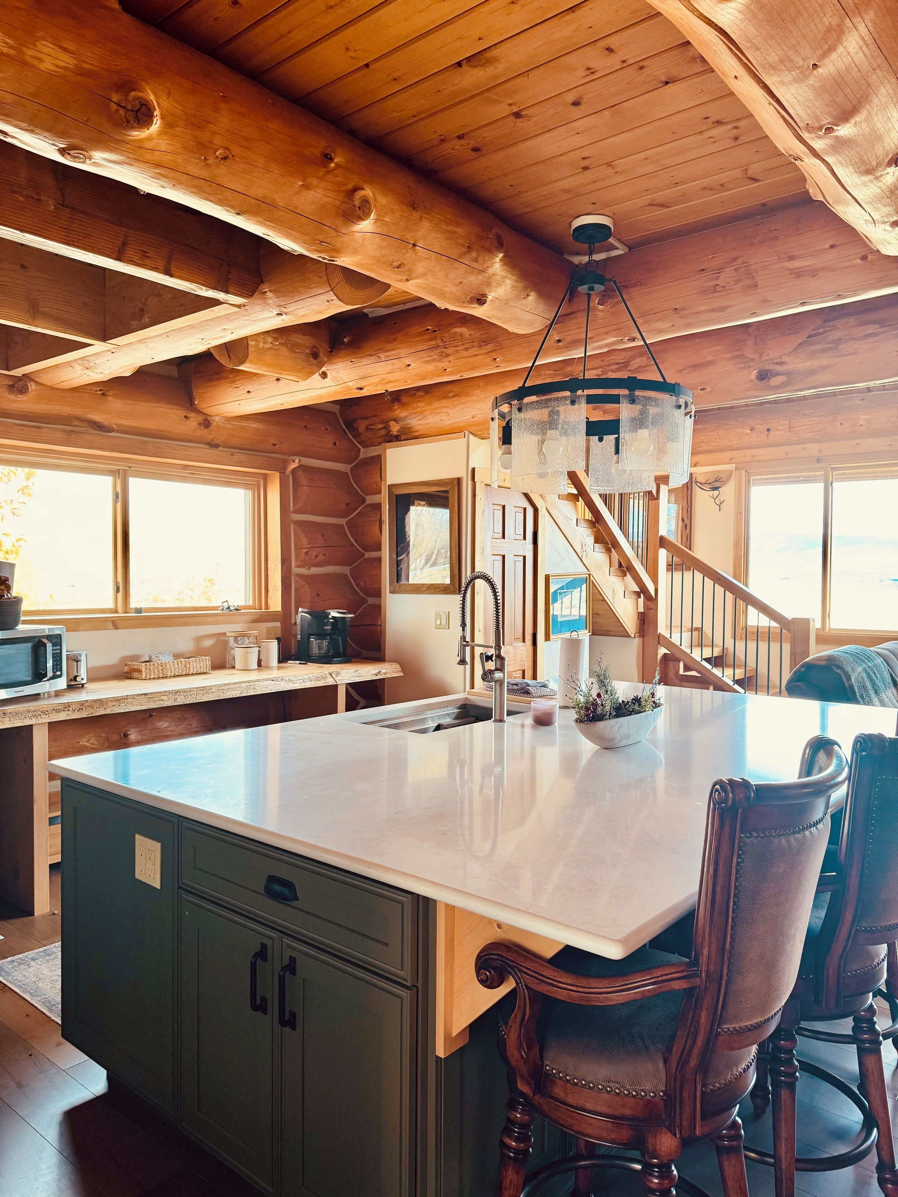 المنشأة من الداخل