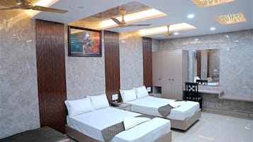 Executive Suite | Free WiFi