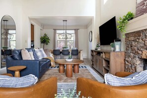 TV, fireplace, offices