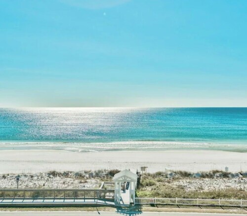 4108🏖️NEW LUXURY REMODEL!☀️Sleeps 6! Ground Floor-Beach Service-Pickleball-2Pools!