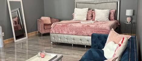 1 chambre, fer et planche Ă repasser, accĂšs Ă Internet, literie fournie