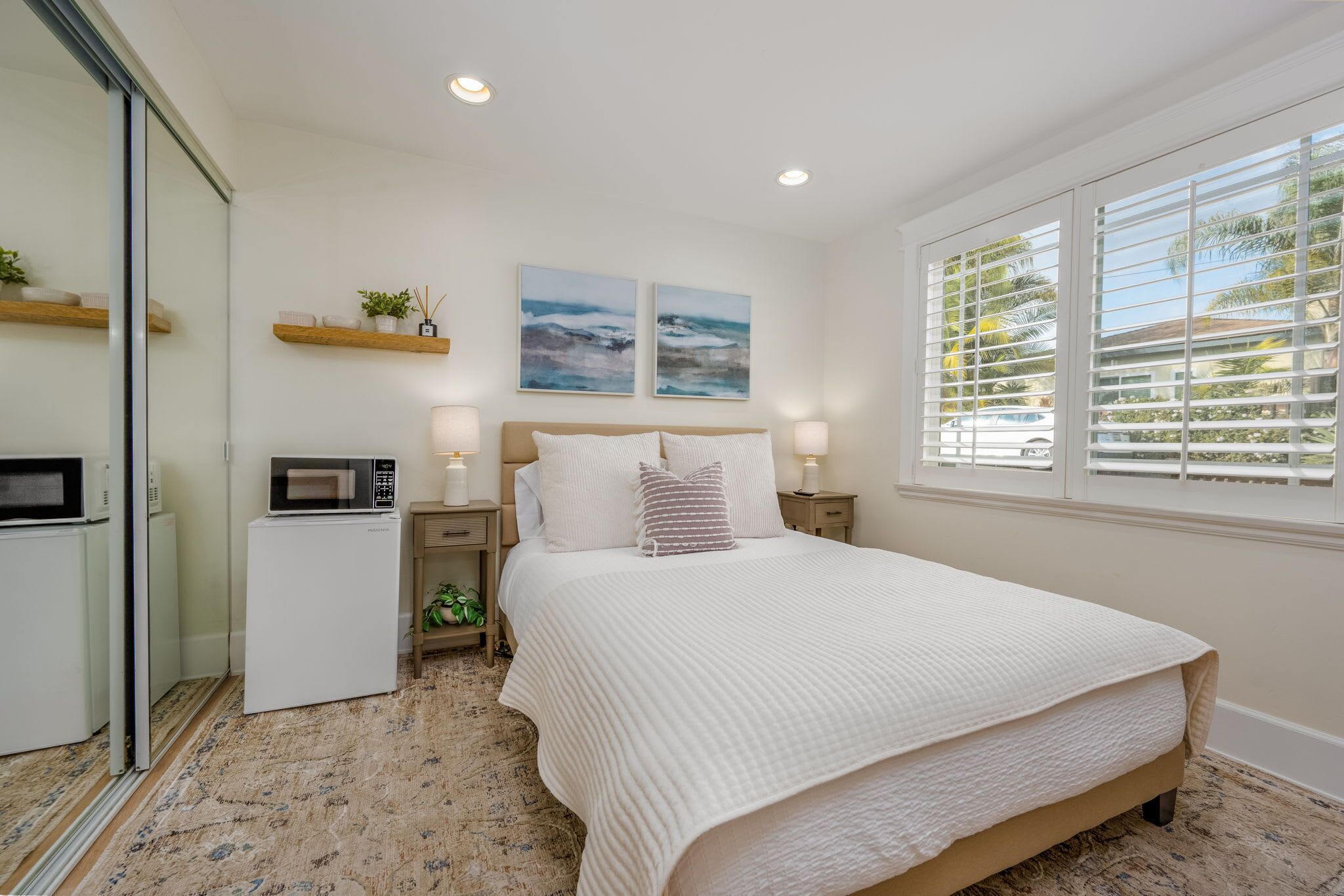 1 bedroom, iron/ironing board, WiFi, bed sheets