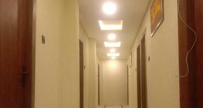Hotel C S Inn