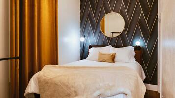 2 bedrooms, WiFi, bed sheets