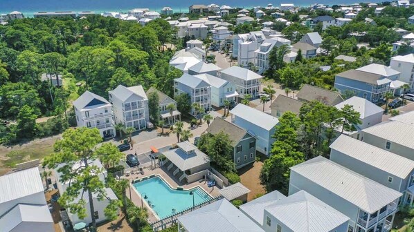 Exterior - Community Pool-Golf Cart Option-Free Beach Bikes (santa rosa beach)