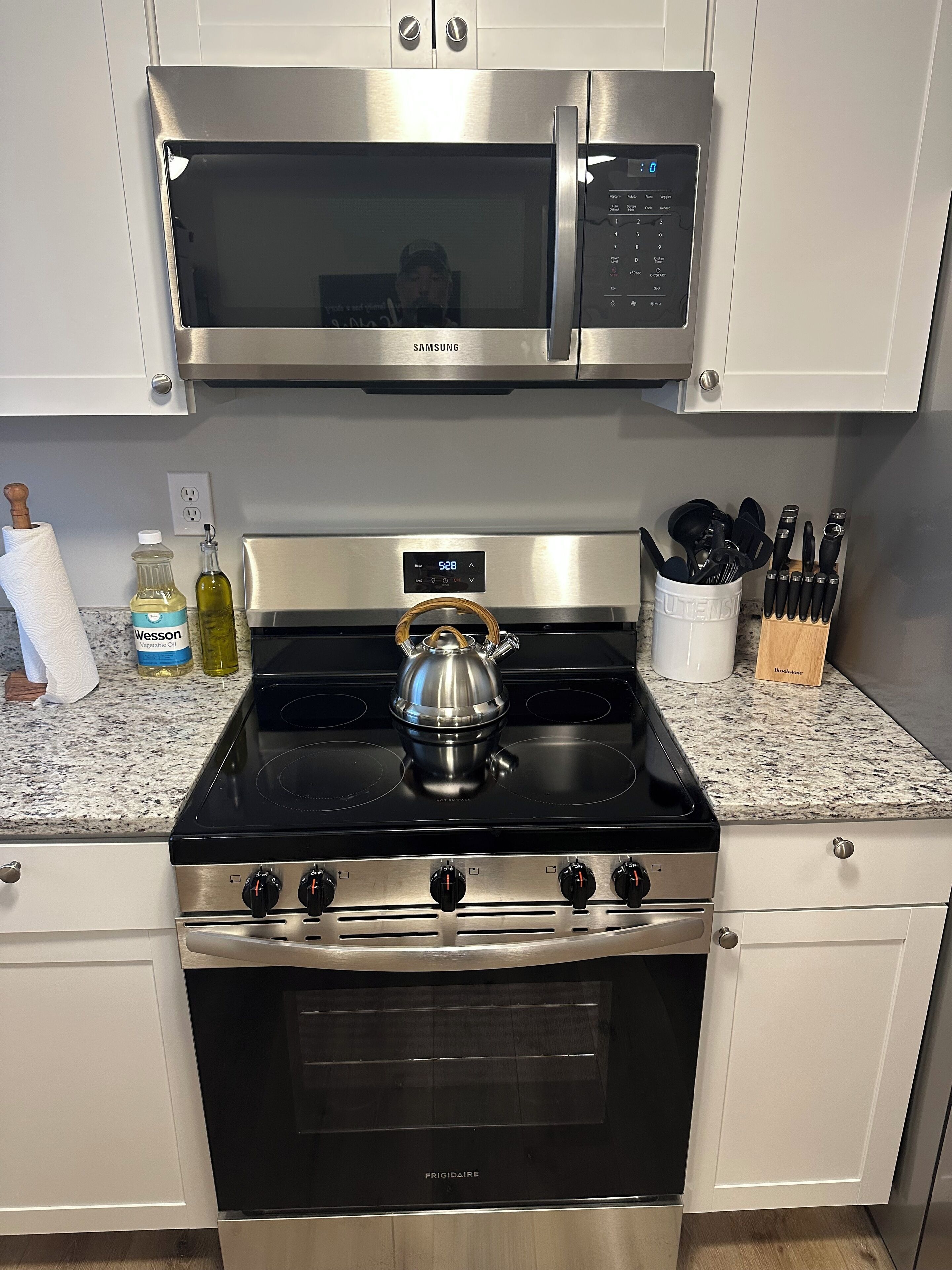 Microwave, oven, stovetop, dishwasher