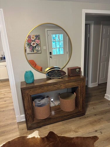 Livie’s Cozy Cottage Near Collierville