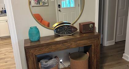 Livie’s Cozy Cottage Near Collierville