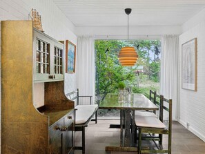 House | Interior - 4 Star Holiday Home in Hojby (Hojby)