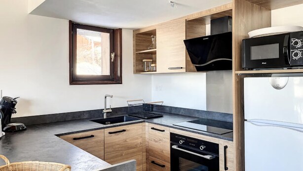 Coffee/tea maker, fridge, microwave, oven - Cornuts 2 - Apartment -5 People (Les Gets)
