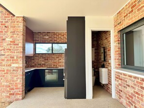 Frigorífico, horno, lavavajillas y tostadora