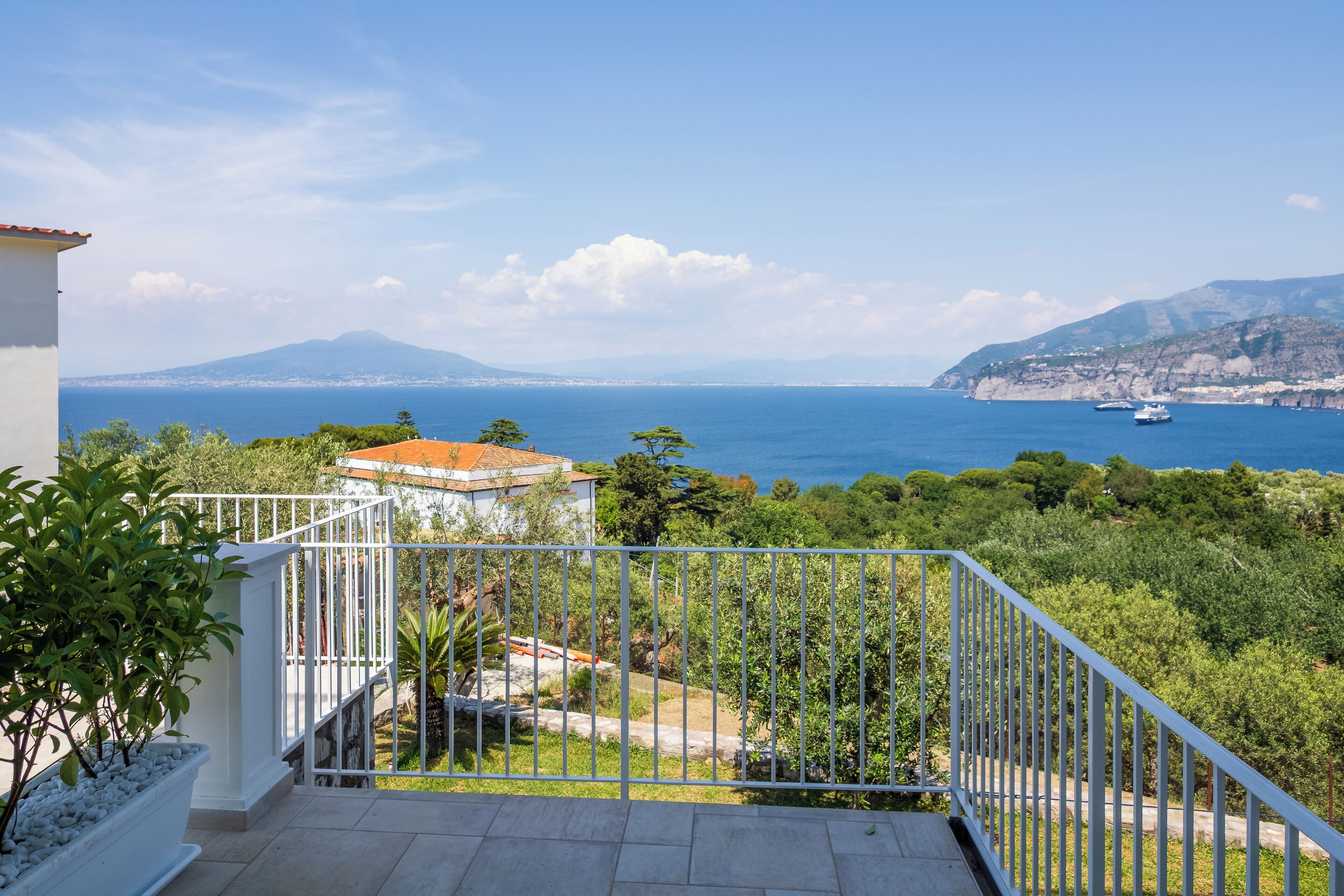 Panoramic-Apartment, Meerblick | Blick auf das Wasser