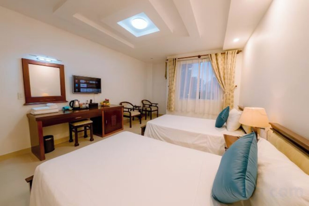 In-room safe, blackout curtains, free WiFi