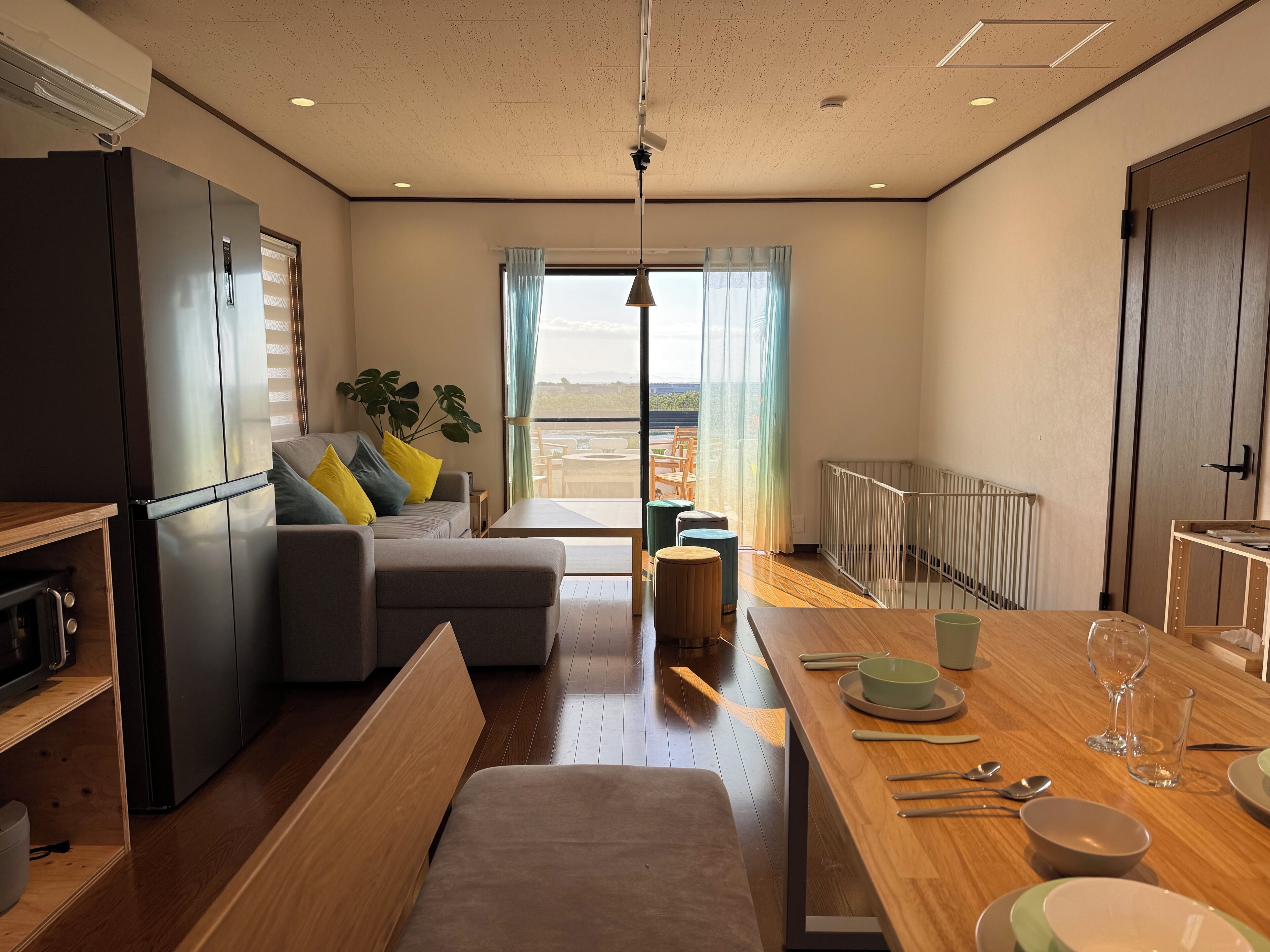 Familie villa, terras, uitzicht op zee | Interieur