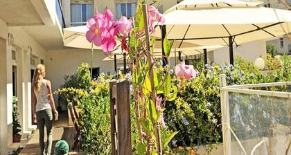 Goelia Sun City Residence