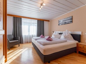 3 chambres, accès Internet