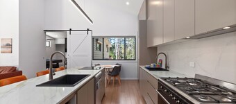 Sauna Retreat New / Walk to Wentworth Falls Lookout