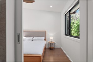 4 Schlafzimmer, Bügeleisen/Bügelbrett, WLAN, Bettwäsche