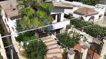 Khuôn viên nơi lưu trú