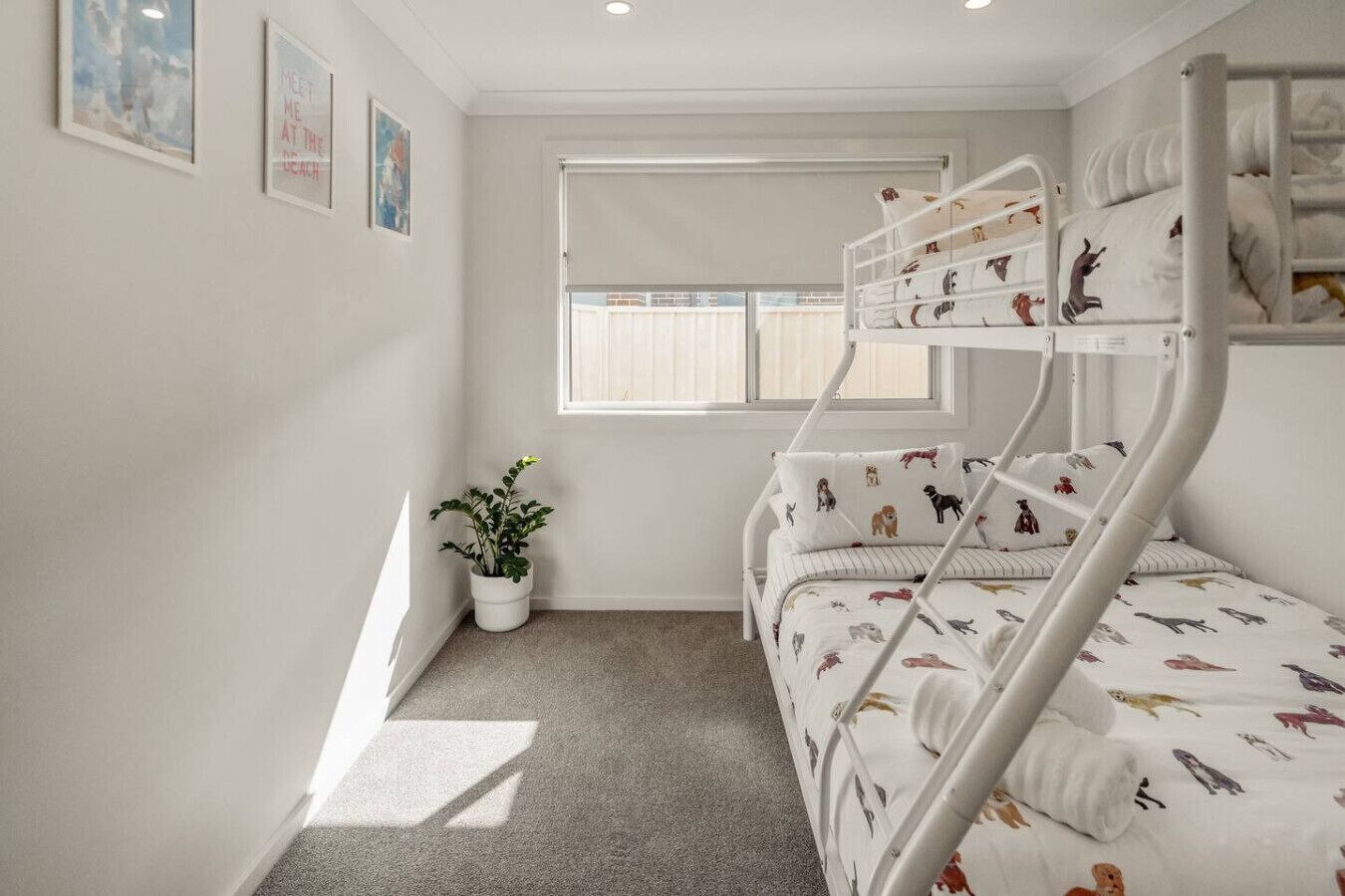 3 bedrooms, desk, iron/ironing board, WiFi