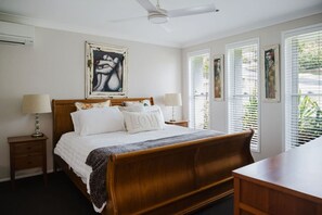 5 Schlafzimmer, Bügeleisen/Bügelbrett, WLAN, Bettwäsche