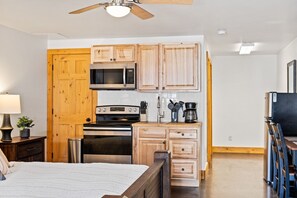 1 間睡房、熨斗/熨衫板、可攜式嬰兒床、Wi-Fi