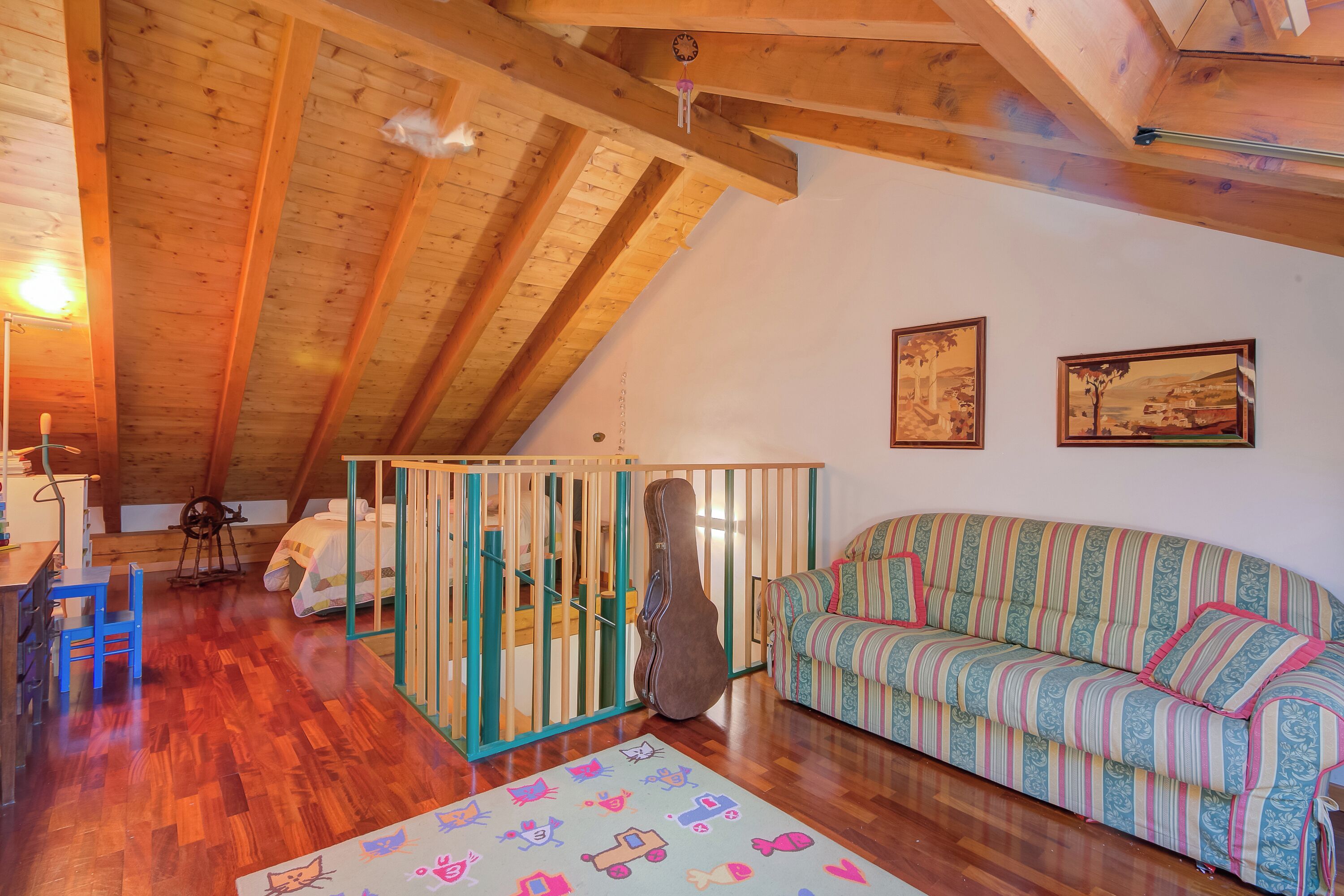 Townhouse Standar, beberapa kamar, 2 kamar mandi (The Green Emerald Family Retreat) | 3 kamar tidur, ruang kerja ramah laptop, dan setrika/meja setrika