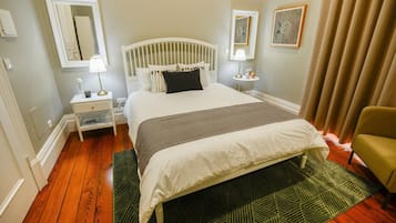 Acceso a internet y ropa de cama