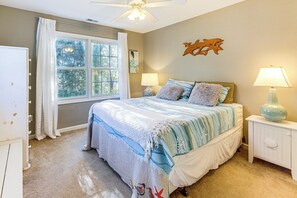 3 Schlafzimmer, Schreibtisch, Bügeleisen/Bügelbrett, Internetzugang