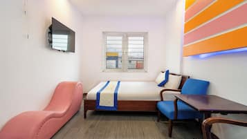 Minibar, desk, free WiFi, bed sheets