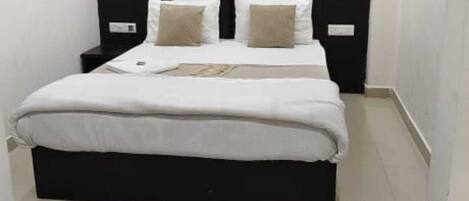 Chambre Standard | Lits pliants/supplémentaires, Wi-Fi gratuit, draps fournis