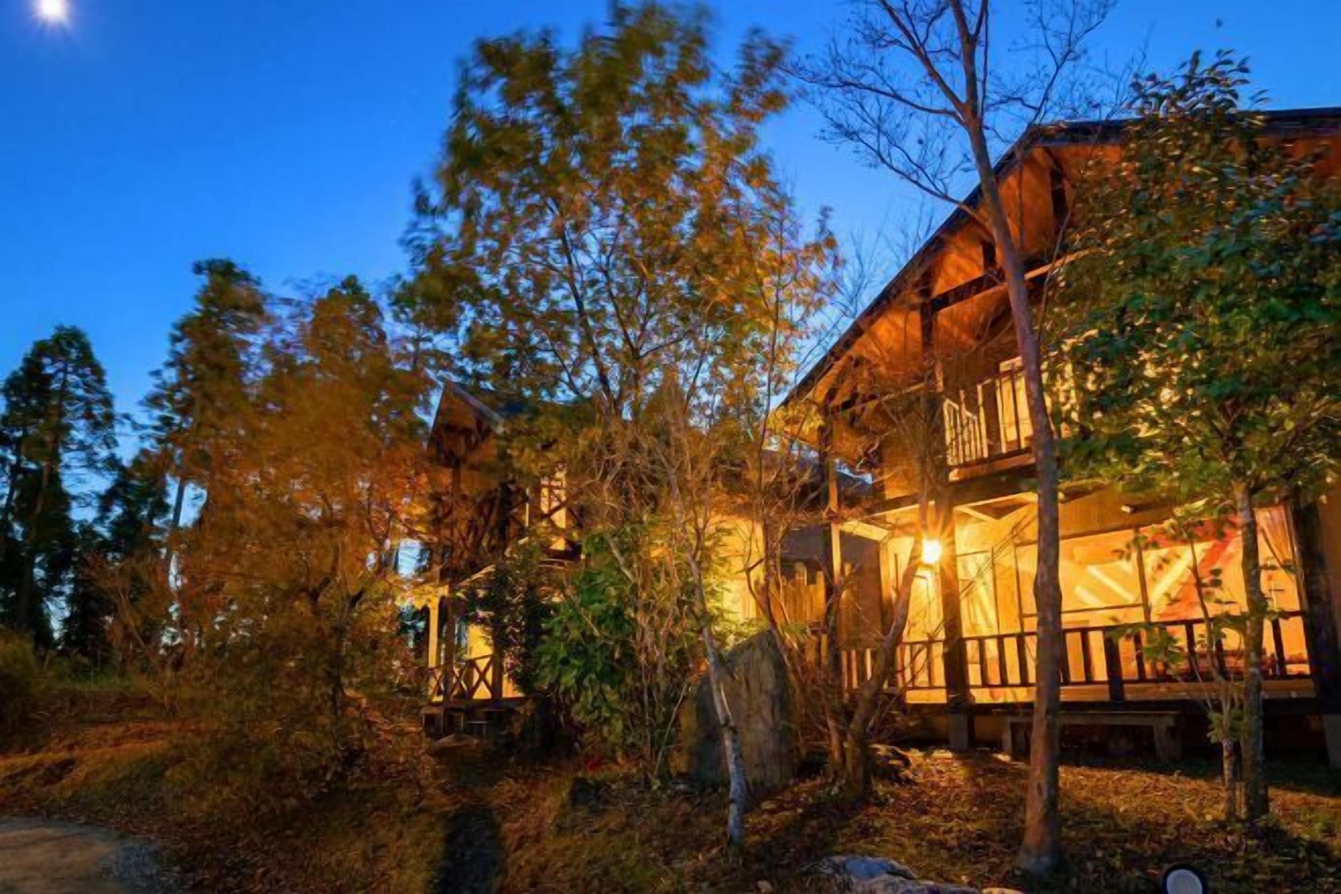 บริเวณภายนอก