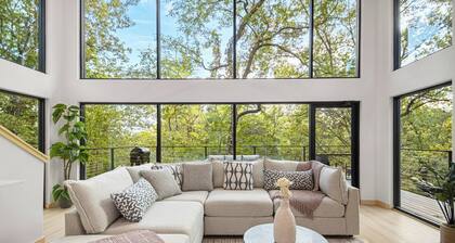 Sleek Modern Cabin Near Buffalo River Adventures