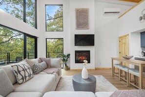 Téléviseur connecté, foyer