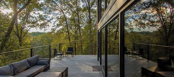 Stylish Modern Cabin 2 Miles From Buffalo River