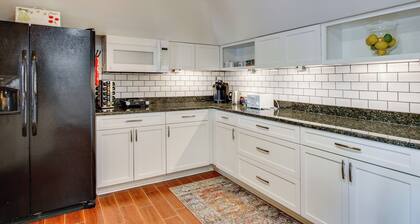 Furnished Patio & Dock: Lakefront Apt in Chapin