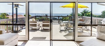 Steps to Sand & Surf! Snowbird Haven in Malibu