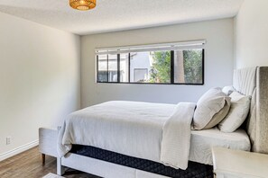 1 bedroom, iron/ironing board, Internet, bed sheets