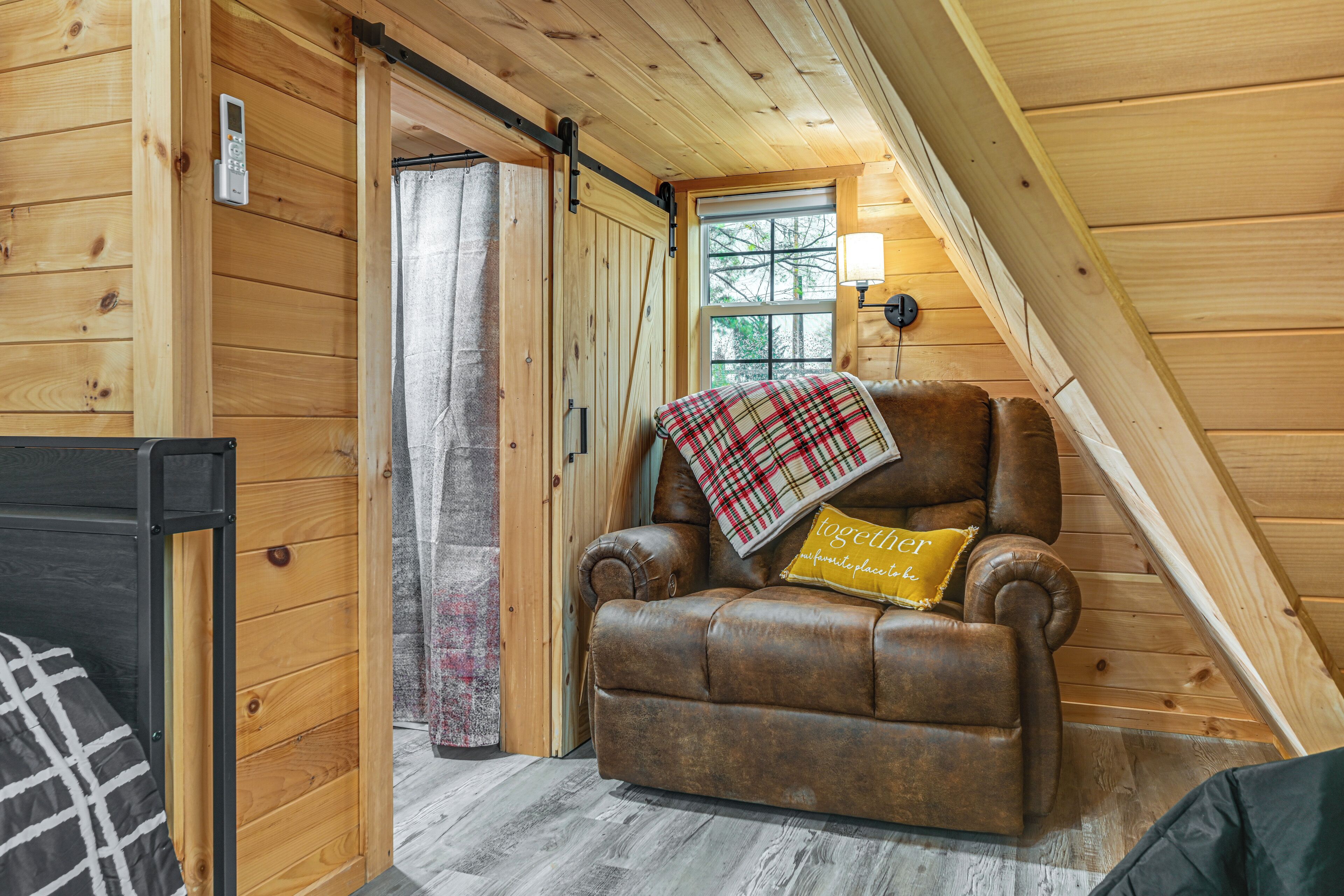 Accès Internet, draps fournis