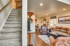 TV, fireplace, books - 'The Mountain Chalet' - Free Ski Shuttle to Lifts! (Winter Park)