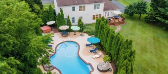 5 Mi to Princeton: Family Home w/ Deck & Yard!