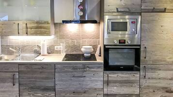 Microwave, oven, dishwasher